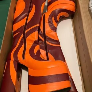 These are dolls kills go go boots size 11